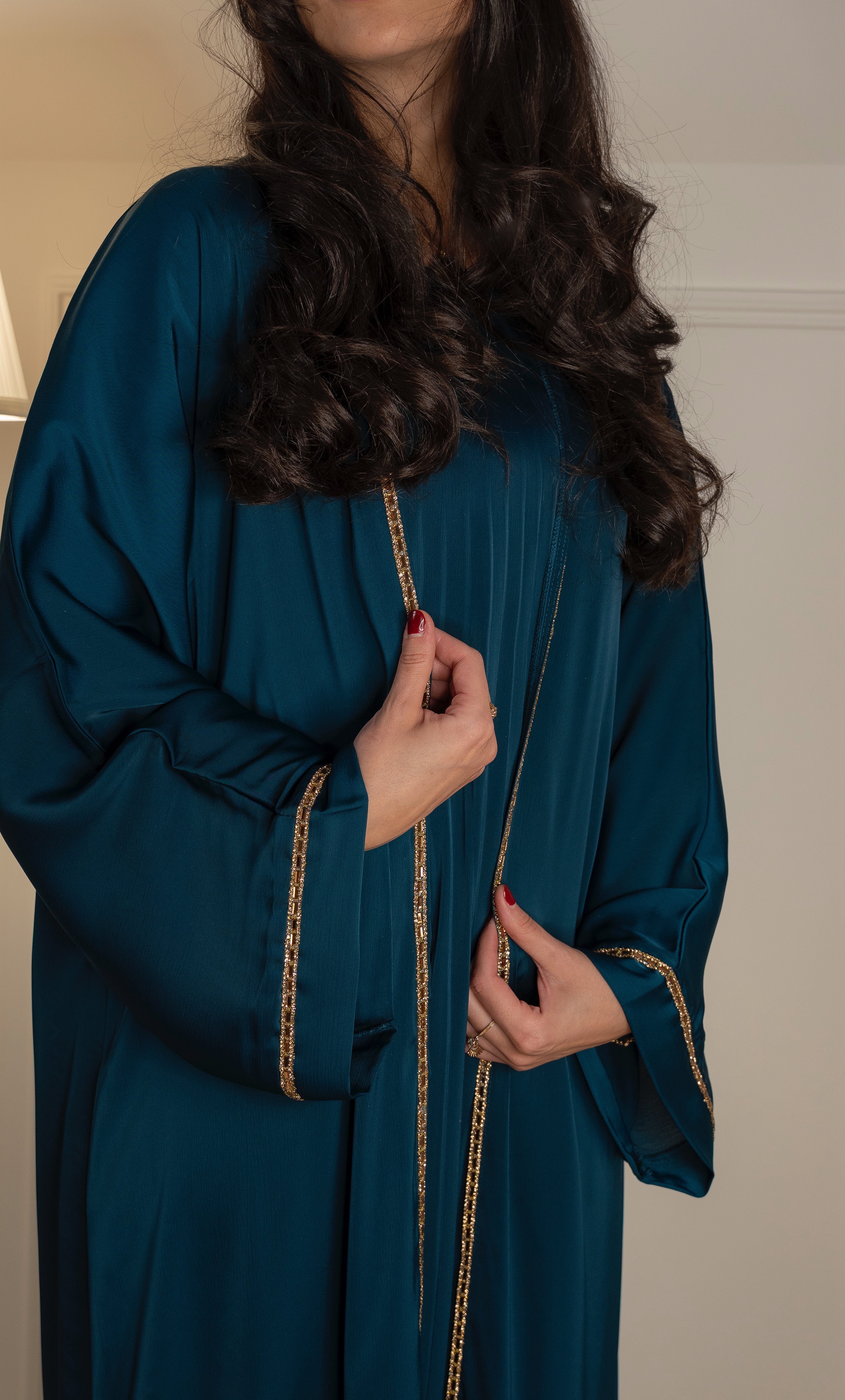 Nasrine | نسرين